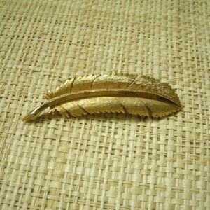 Vintage Mamselle Gold Feather Pin